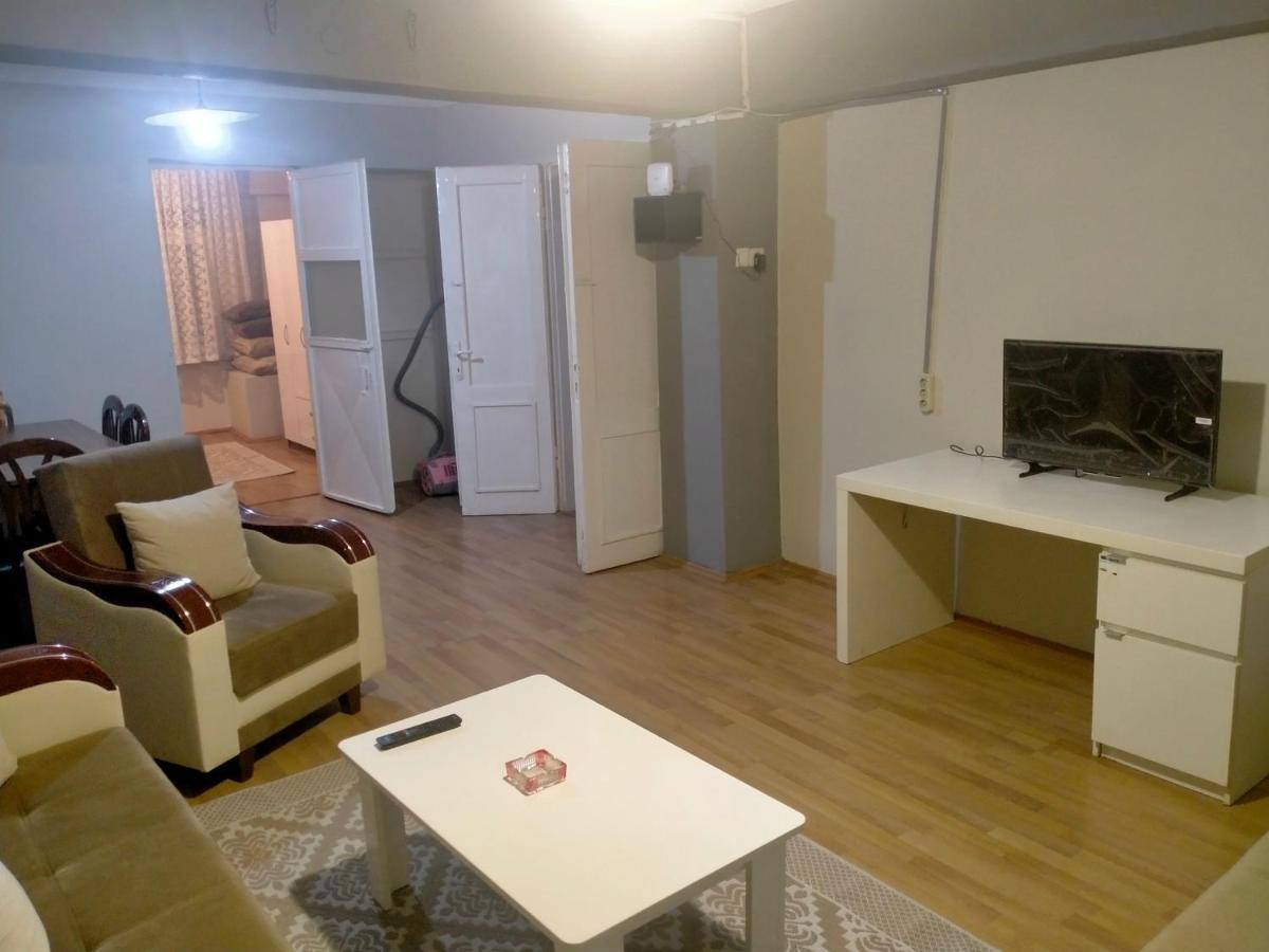 2 Bedrooms Central Area Located Appartment 1Floor اسطنبول المظهر الخارجي الصورة